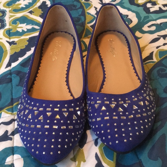herstyle Shoes - Flats!